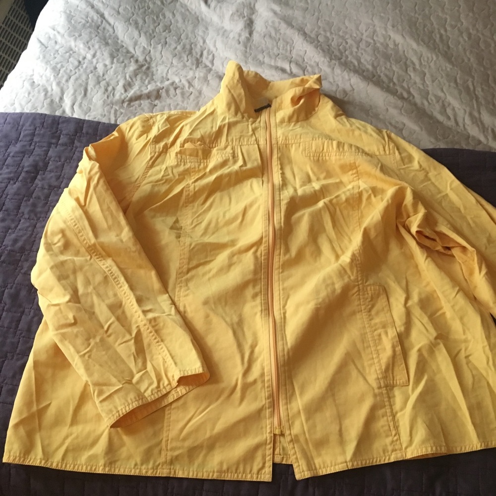 C.L.O.T.H.E.S Yellow Zip Up Jacket. Size 2X.
